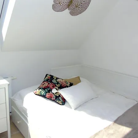 Keszeg Apartman Apartment *